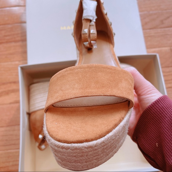 Marc Fisher Jazlyn Sandals - Picture 5 of 7